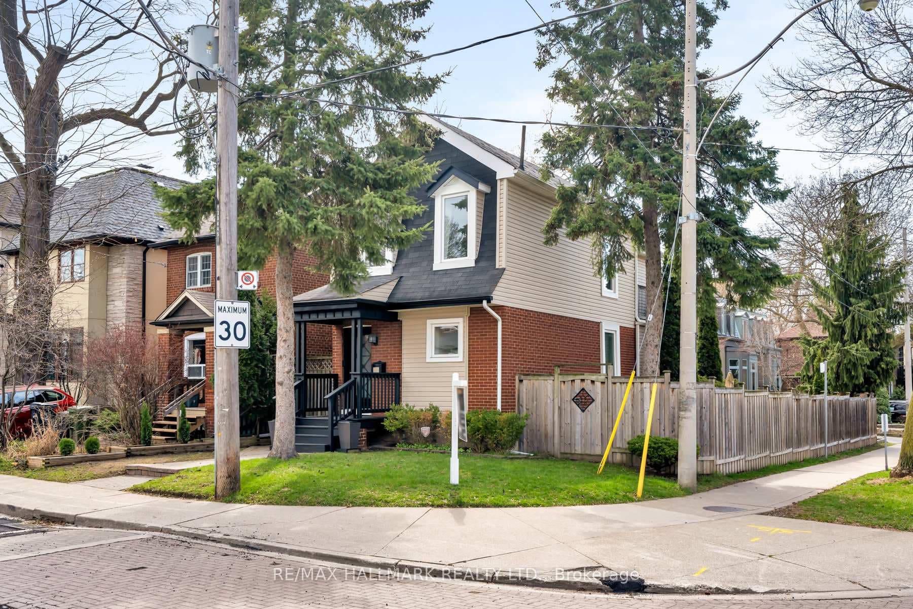 619 Balliol Street, Leaside / Davisville, ON M4S 1E6 - Photo 1