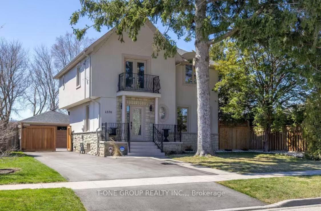 1376 Northaven Drive, Mississauga, ON L5G 4E9 - Photo 1