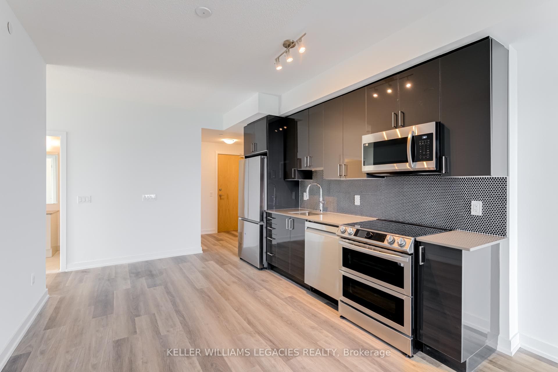 1455 Celebration Drive Unit 2404, Pickering