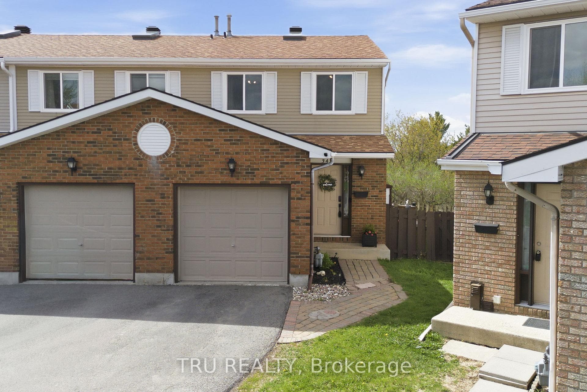 343 Monica Crescent Unit 18, Orleans - Cumberland and Area