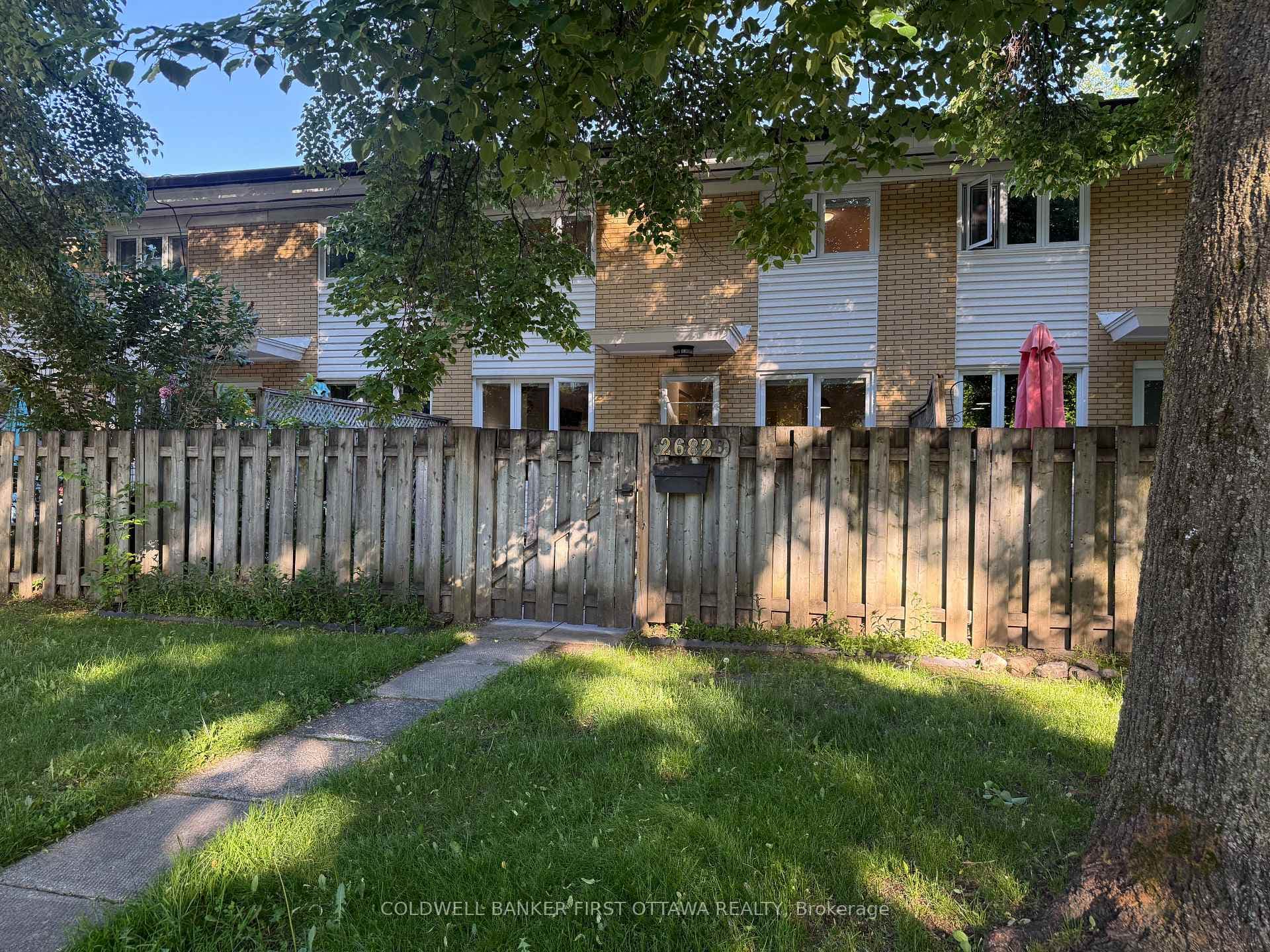 2682B Moncton Road, Britannia Heights - Queensway Terrace N and Area, ON K2B 7W1 - Photo 1