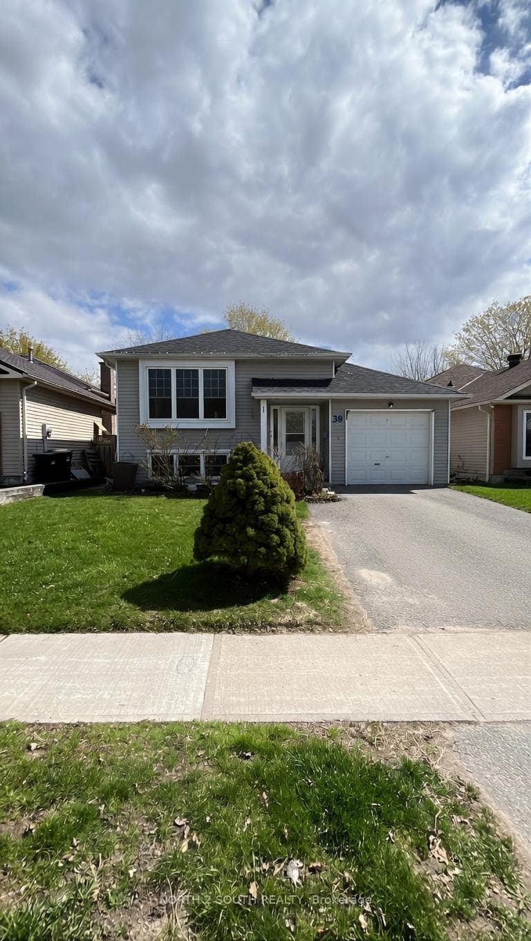39 Knicely Road Unit Upper, Barrie