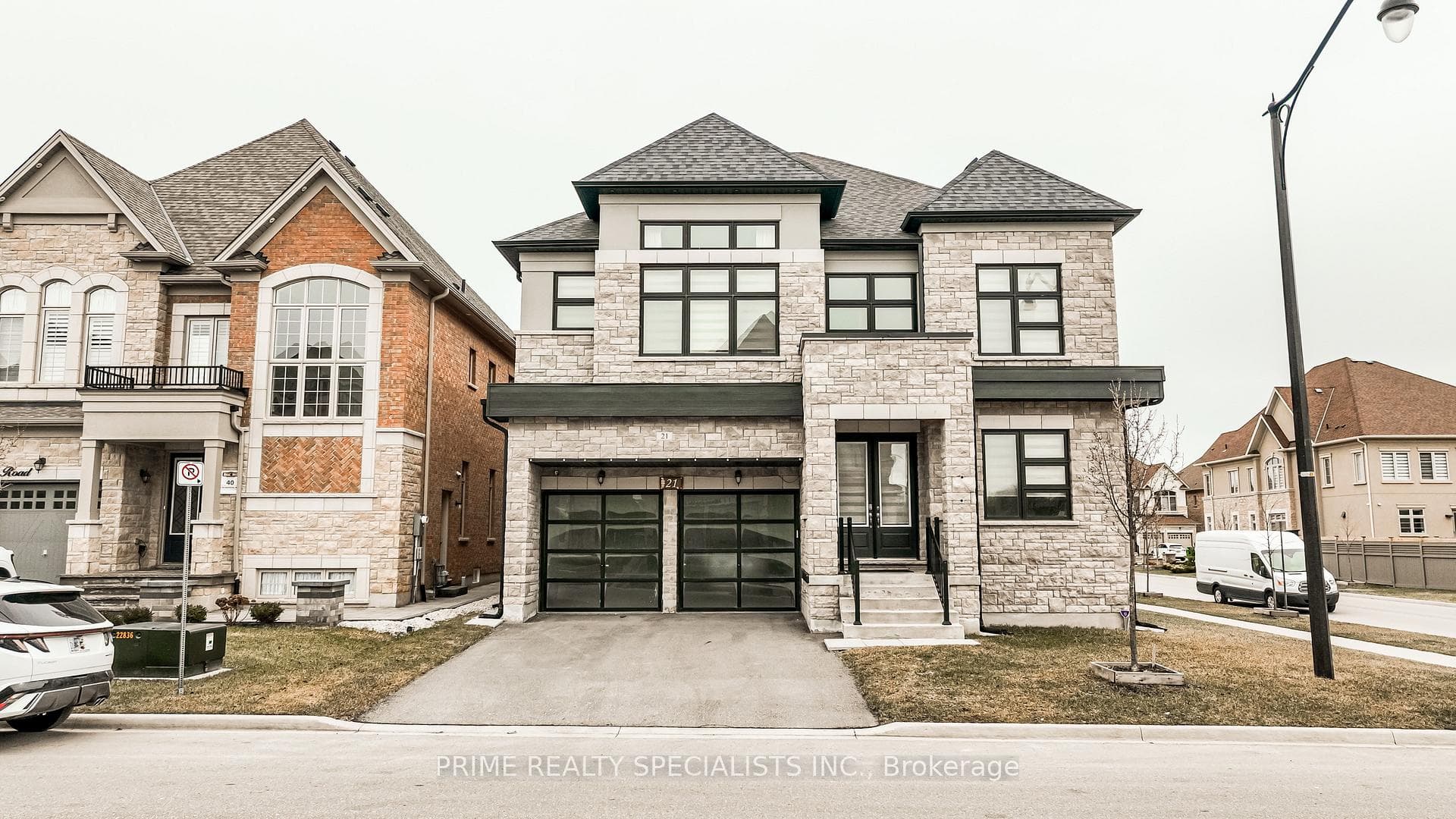 21 MIDMORNING Road, Brampton, ON L6X 5P7 - Photo 1
