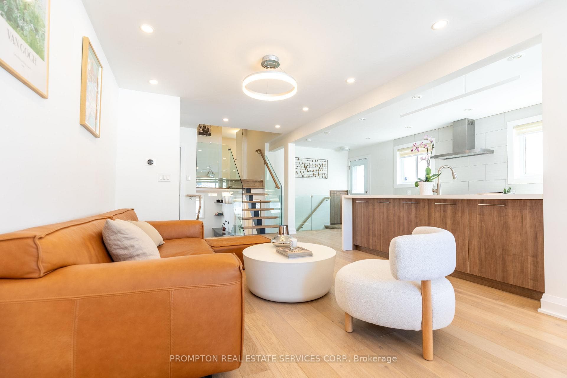 3 Ennismore Place, Hillcrest Village / Bayview Village, ON M2J 1Z9 - Photo 1