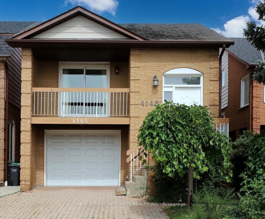 4145 Quaker Hill Drive Unit 2, Mississauga, ON L5C 3M2 - Photo 1