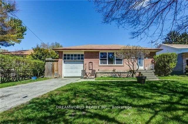 10 Yorkview Drive, Corso Italia / Dufferin Grove, ON M8Z 2E8 - Photo 1