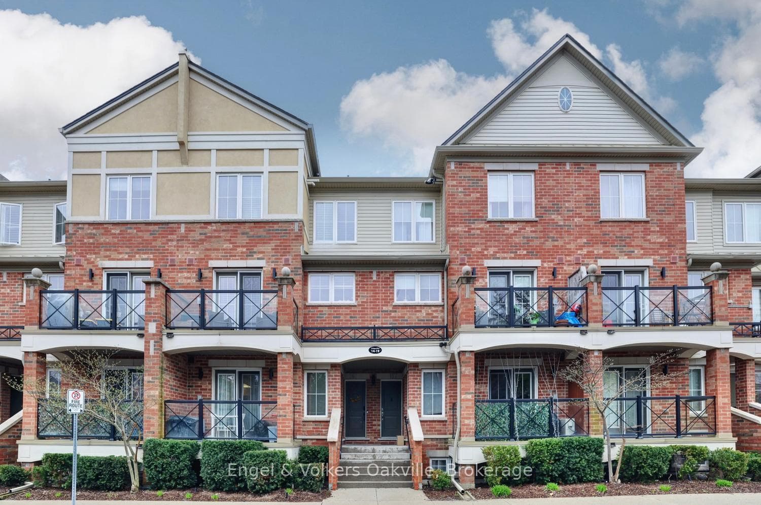 19 Hays Boulevard Unit 15, Oakville