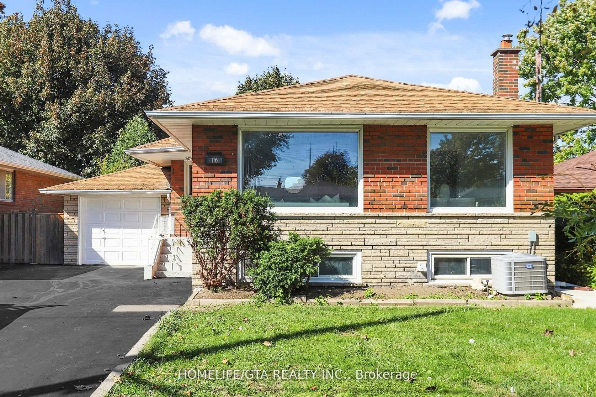 16 Woolwick Drive, Scarborough (West Hill / Highland Creek), ON M1H 2J1 - Photo 1