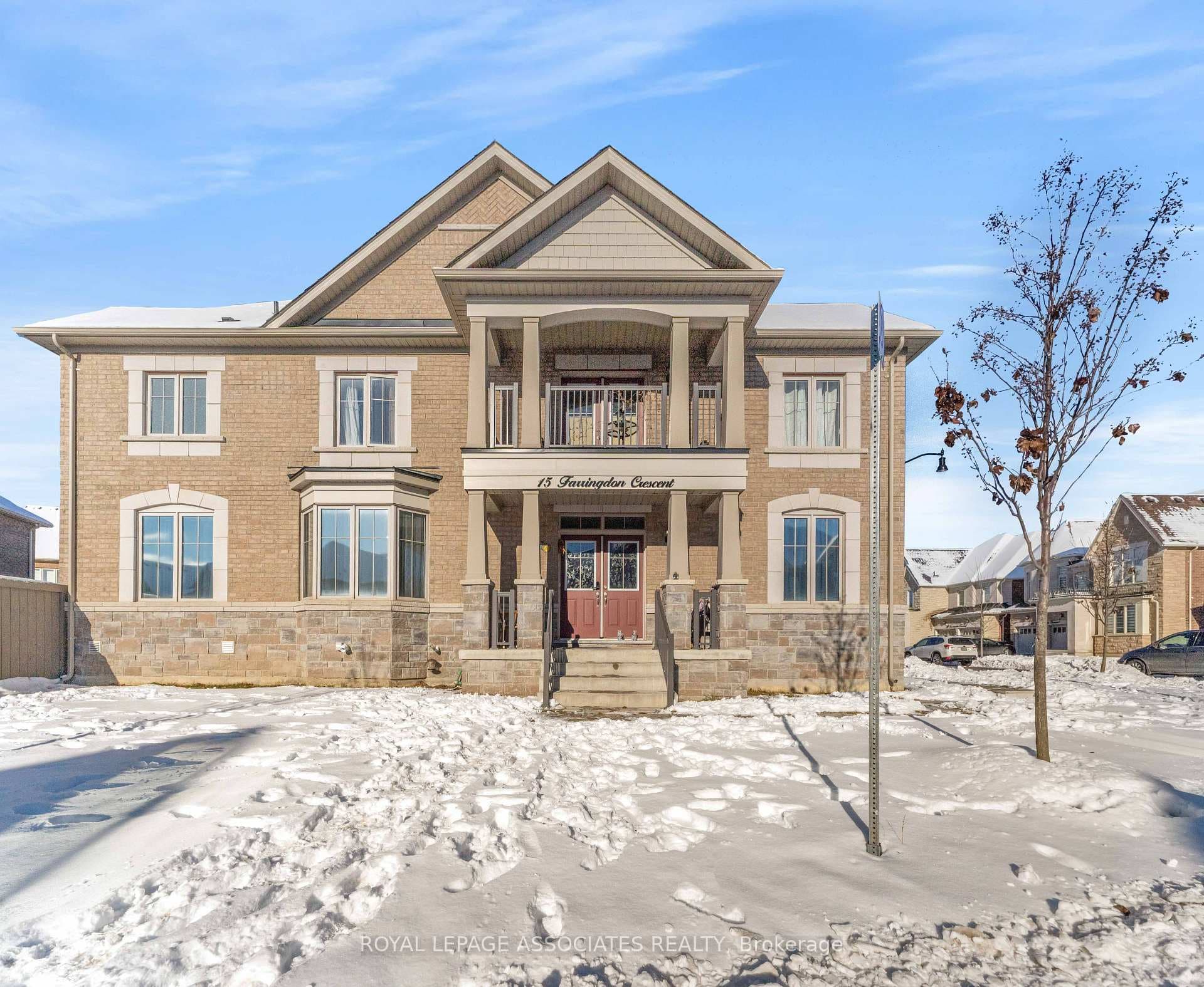 15 Farringdon Crescent, Brampton, ON L7A 4Z5 - Photo 1