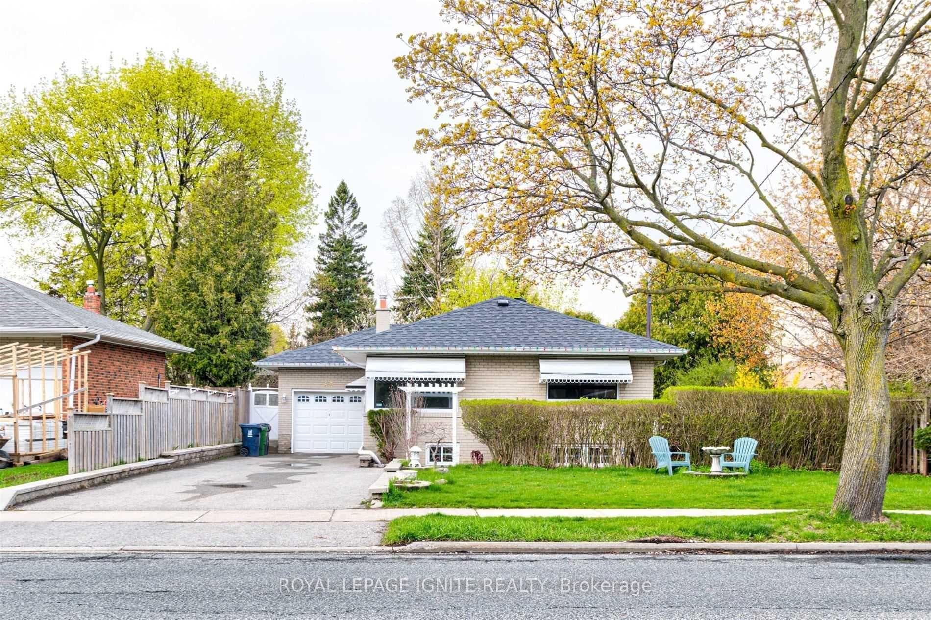 86 Sloane Avenue Unit BSMNT, Don Mills / Parkwoods / Victoria Village, ON M4A 2A7 - Photo 1