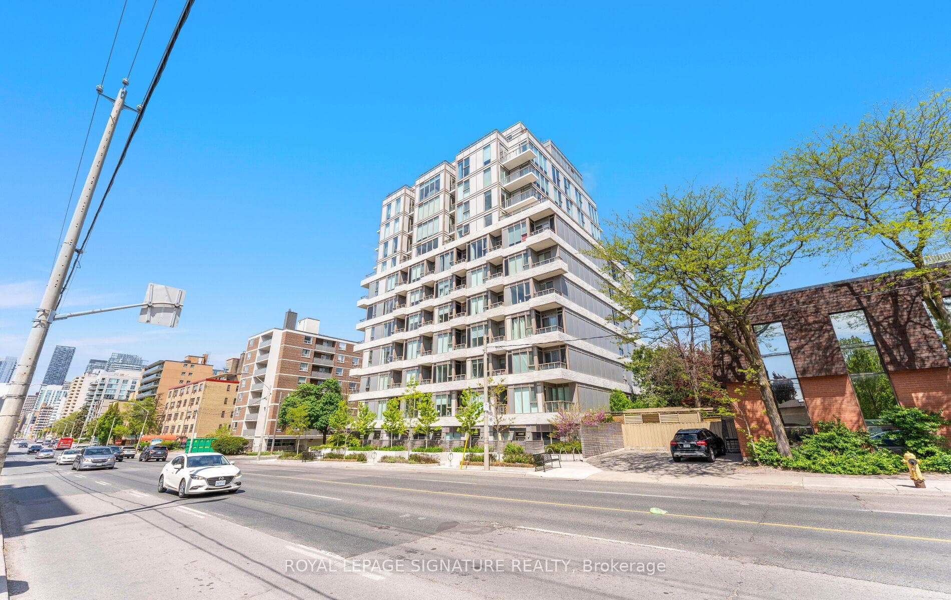 1 Cardiff Road Unit 408, Leaside / Davisville, ON M4P 0G2 - Photo 1