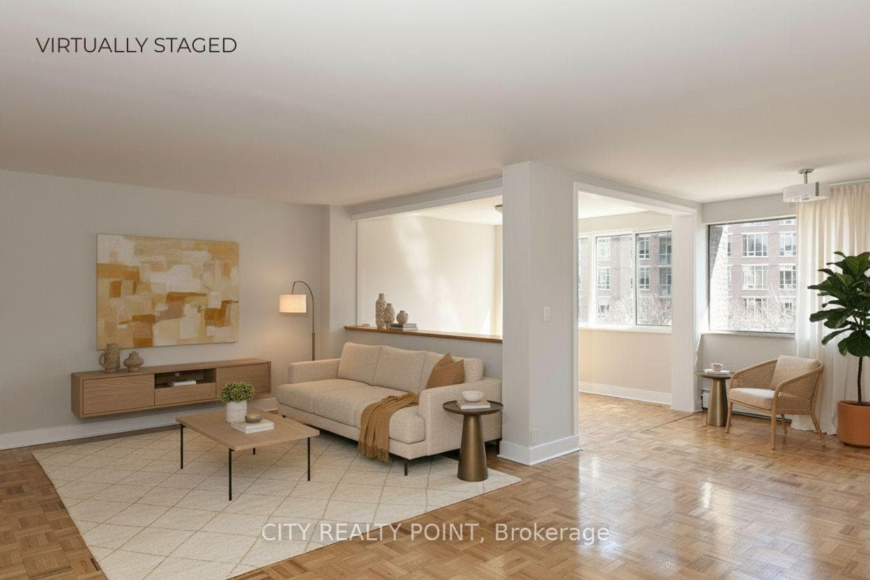 9 Deer Park Crescent Unit 303, Annex / Yorkville / Summerhill, ON M4V 2C4 - Photo 1