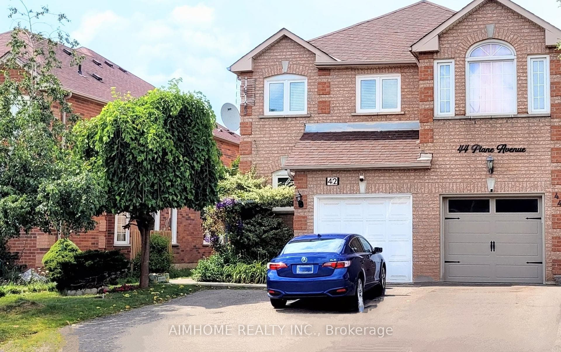 42 Piane Avenue, Brampton