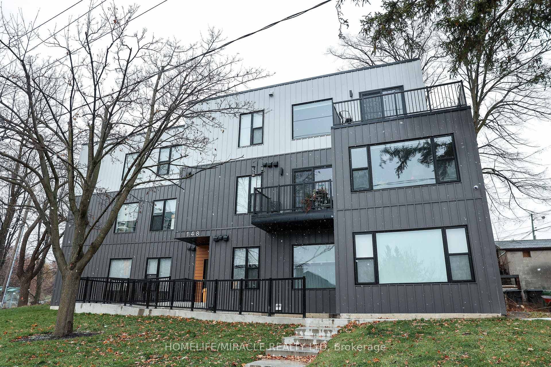 148 Glenlake Avenue Unit 3, Bloor West Village / Swansea, ON M6P 1E7 - Photo 1