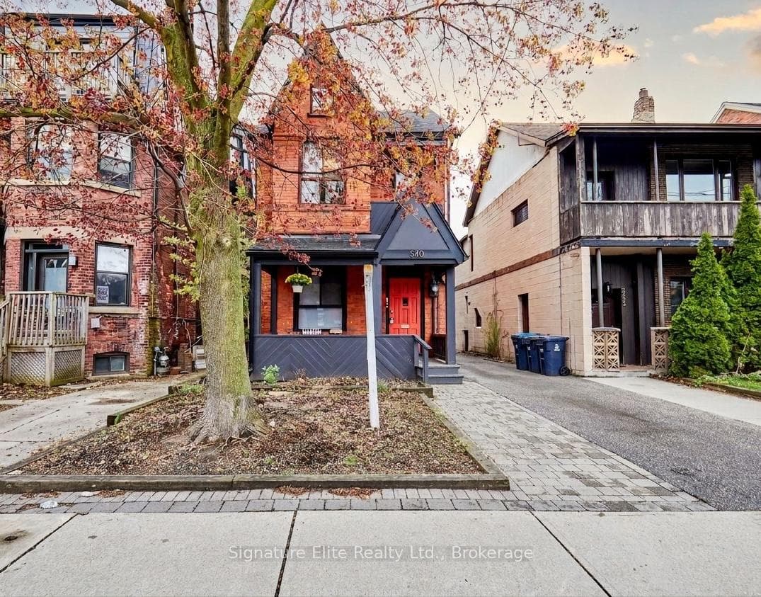 340 Pacific Avenue, Bloor West Village / Swansea, ON M6P 2R1 - Photo 1