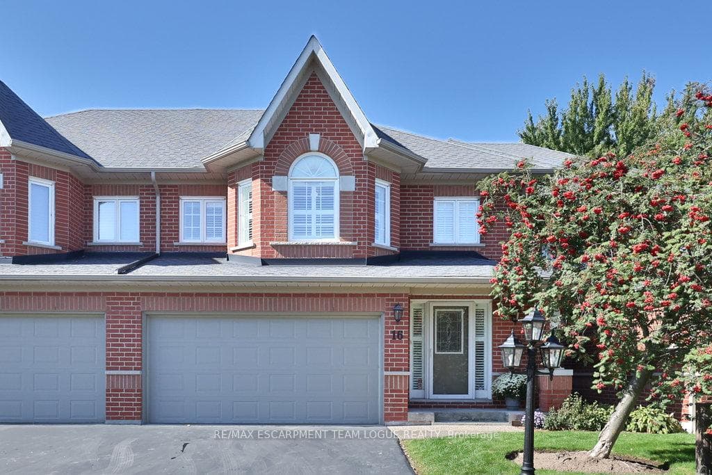 2165 Country Club Drive Unit 16, Burlington