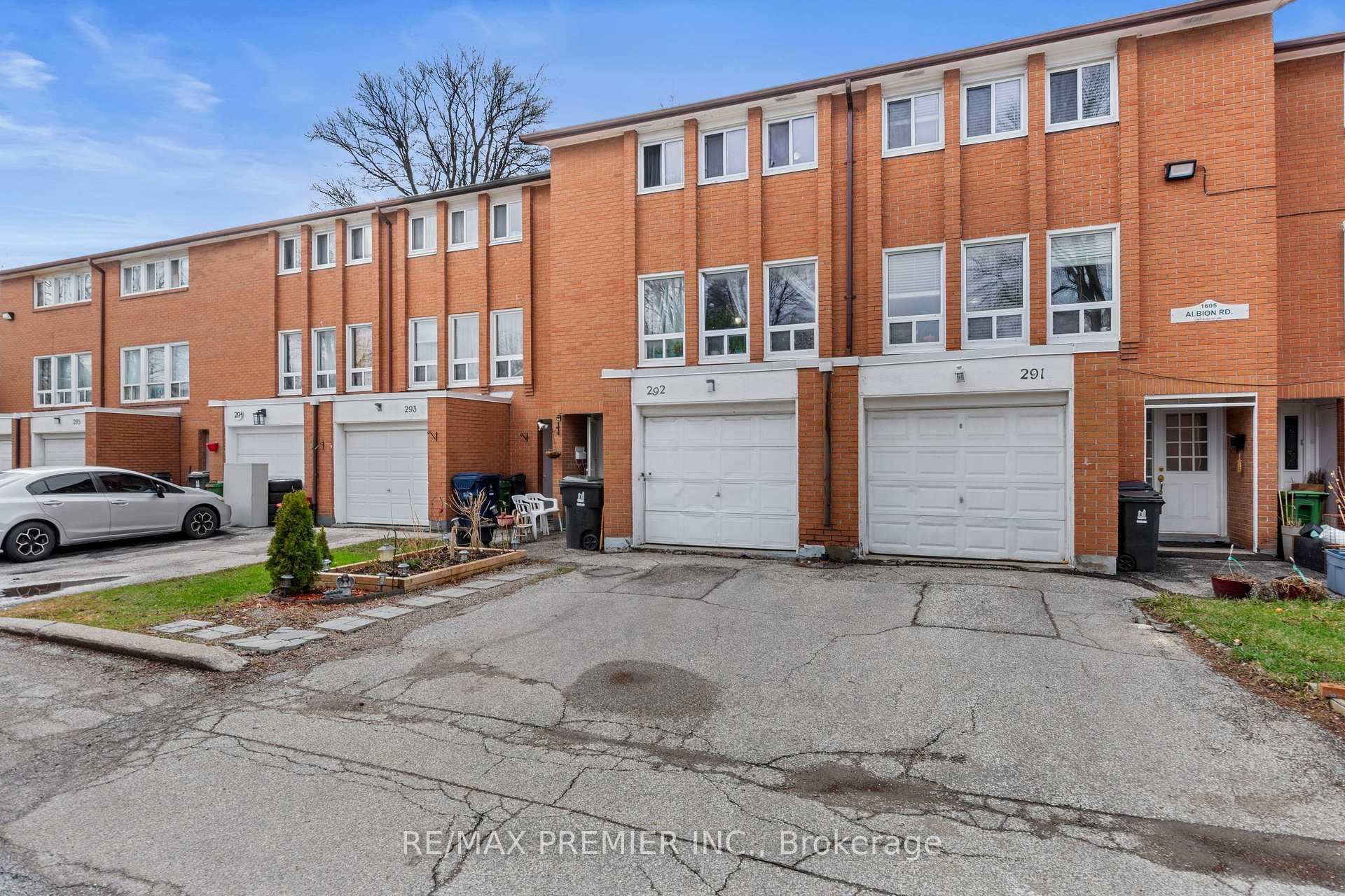 1605 Albion Road Unit 292, Etobicoke (West Mall / Rexdale), ON M9V 1B6 - Photo 1