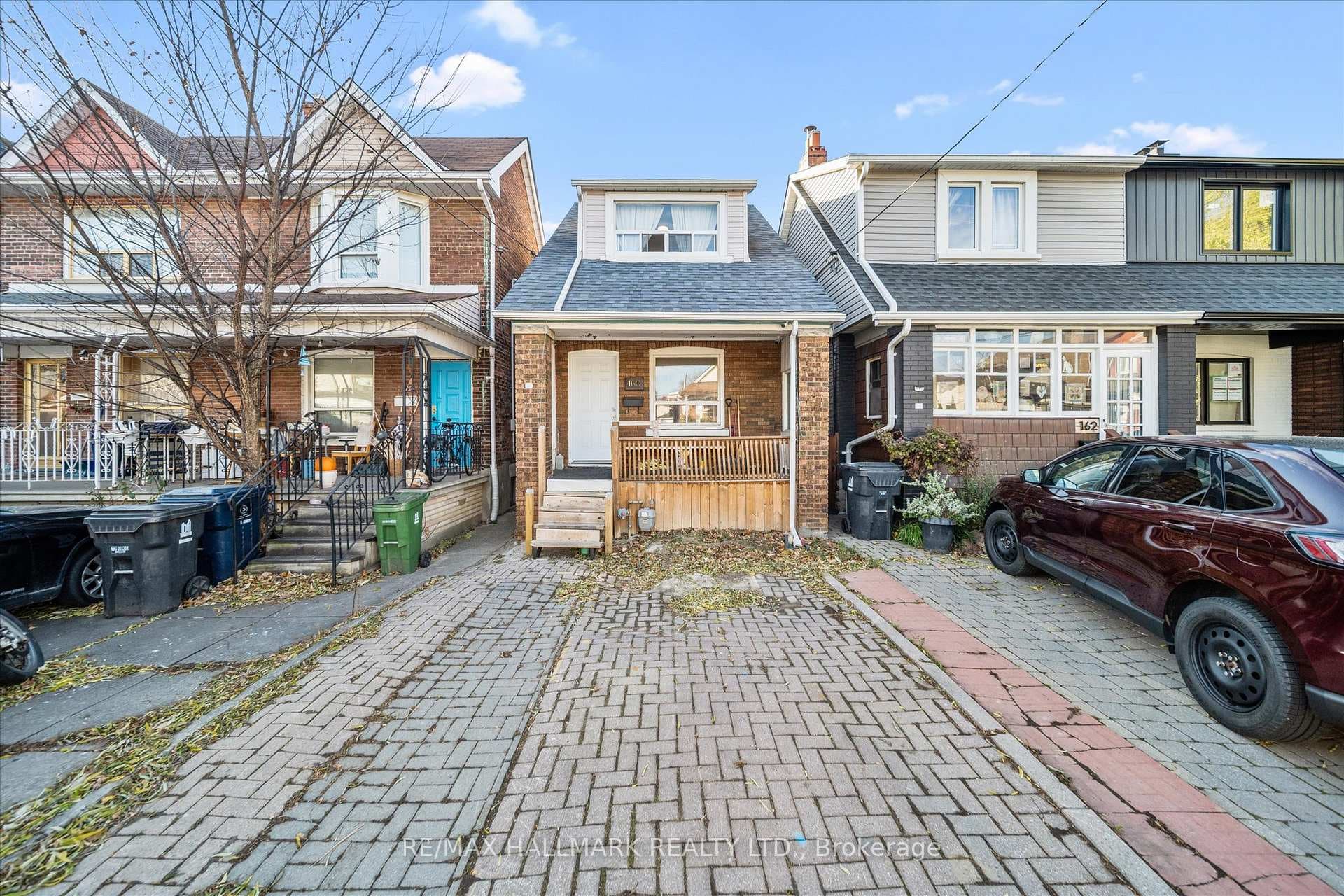 160 Silverthorn Avenue, Keelesdale / Eglinton West, ON M6N 3K3 - Photo 1