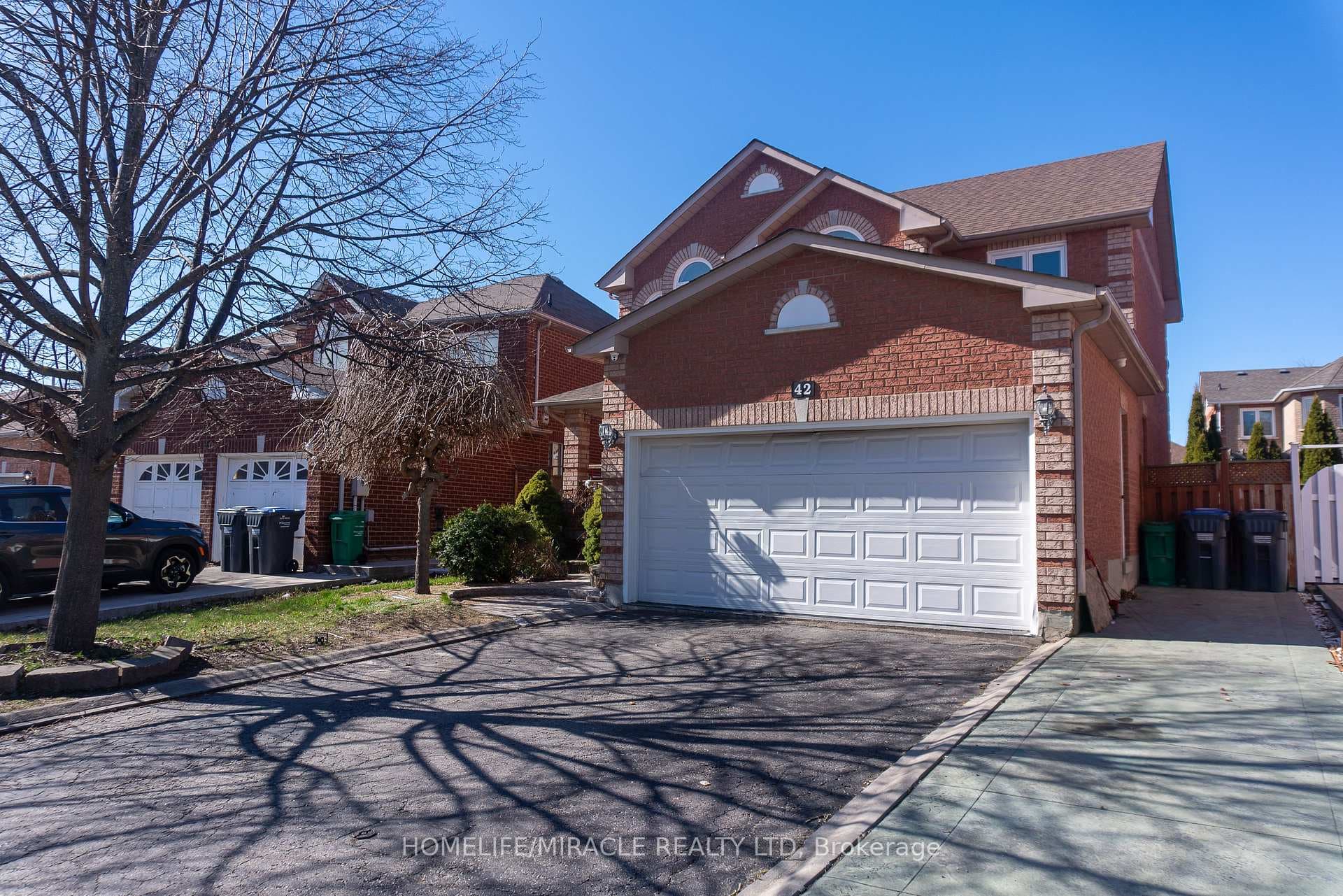 42 Lockwood Road Unit Upper, Brampton, ON L6Y 4T7 - Photo 1