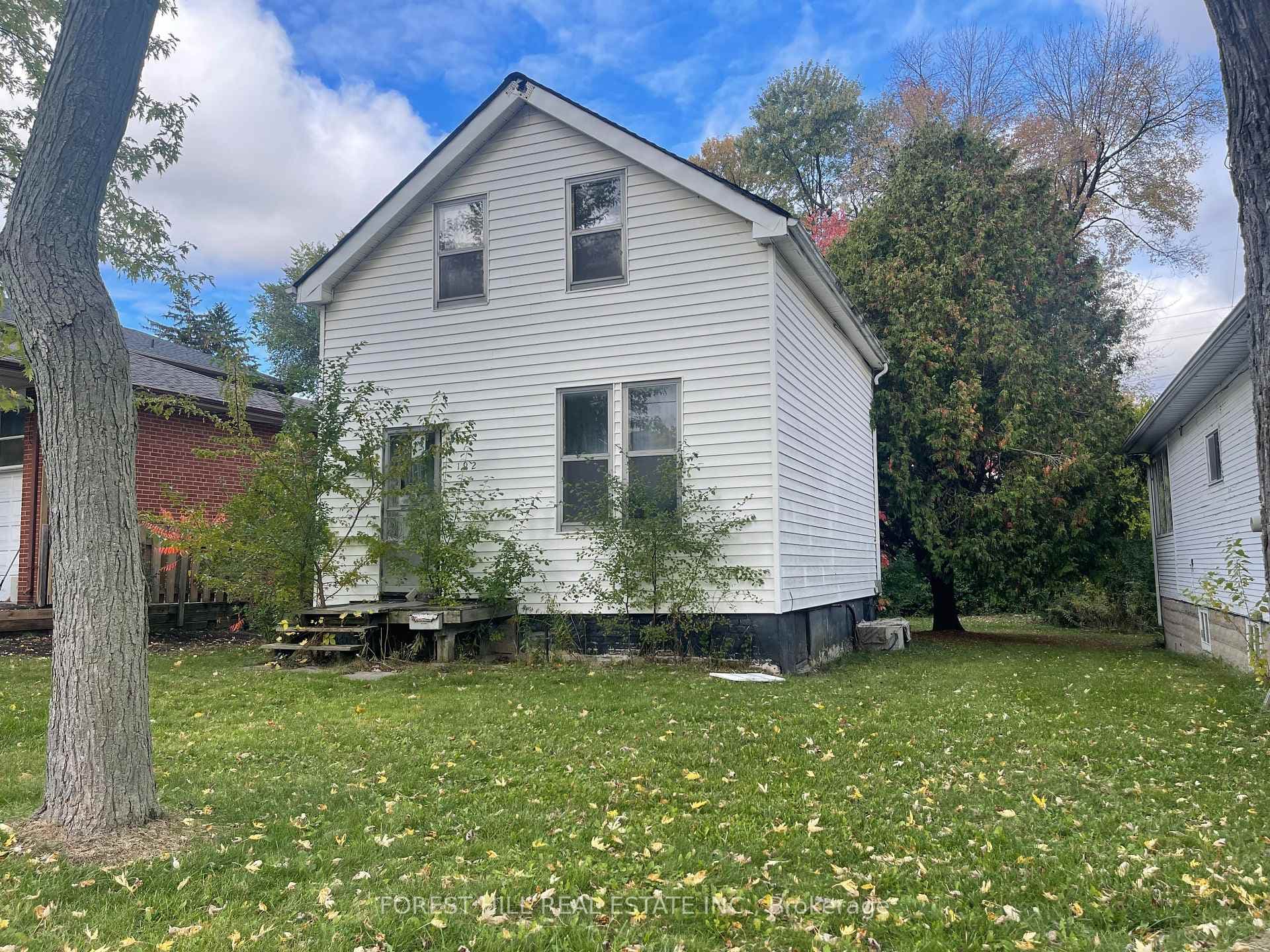 192 Pemberton Avenue, Willowdale / Newtonbrook, ON M2M 1Y8 - Photo 1