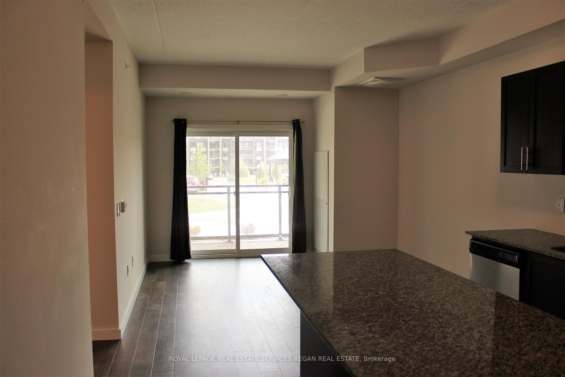 25 Kay Crescent Unit 111, Guelph, ON N1L 1H1 - Photo 1