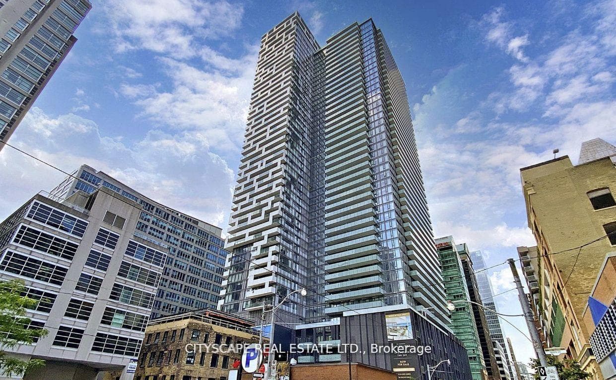 25 Richmond Street Unit 421, Toronto C08