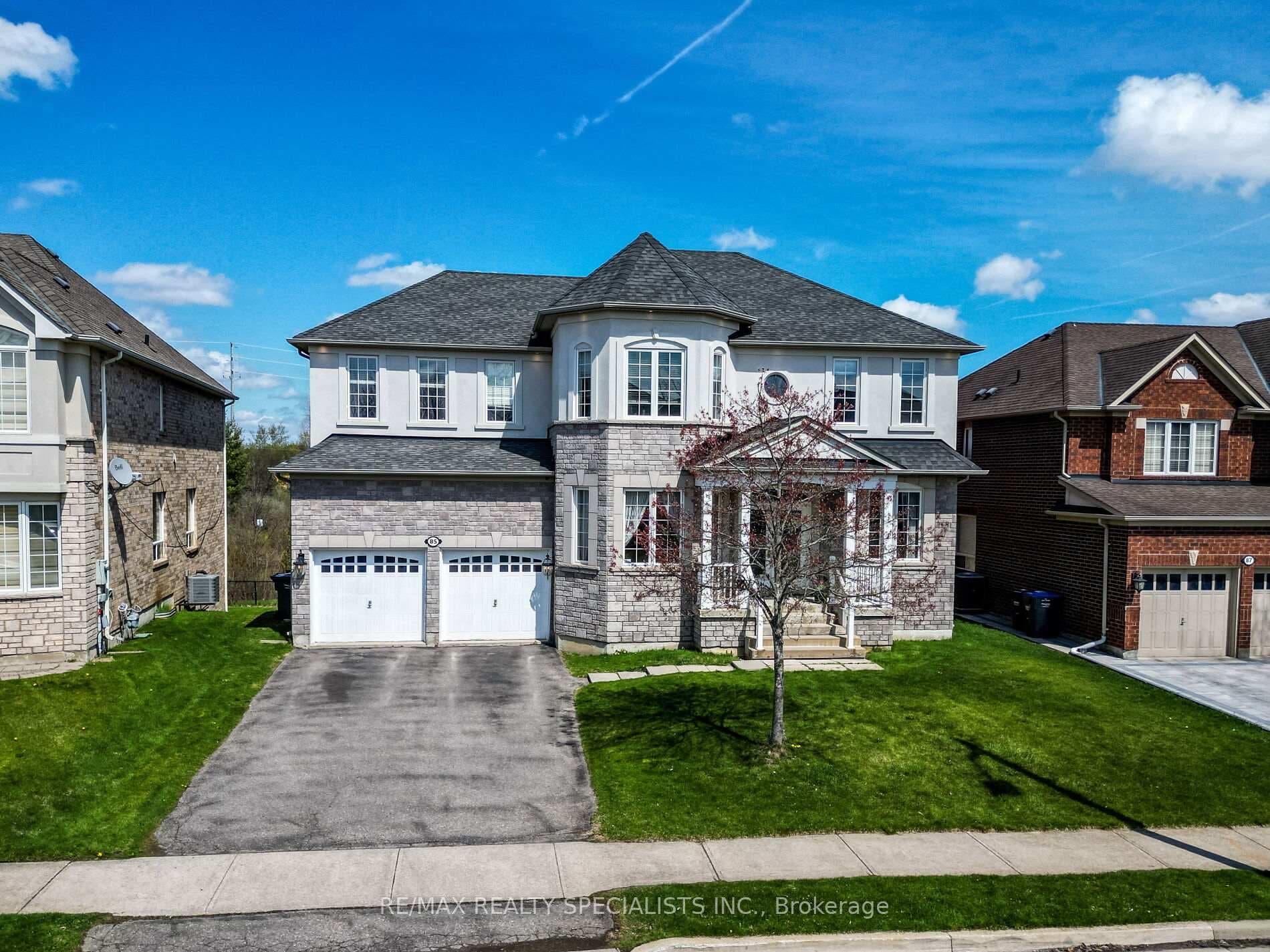 85 Bloomsbury Avenue, Brampton, ON L6P 1S6 - Photo 1