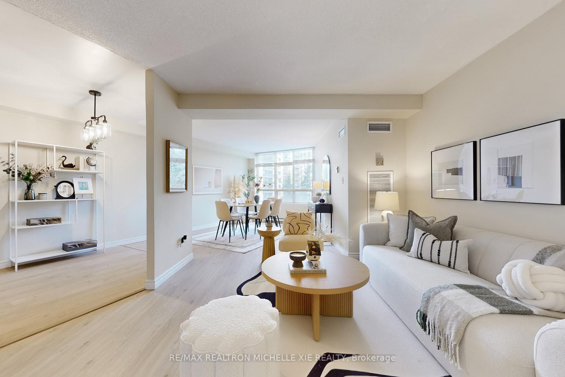 175 Bamburgh Circle Unit 212, Scarborough Village / Eglinton East, ON M1W 3X8 - Photo 1