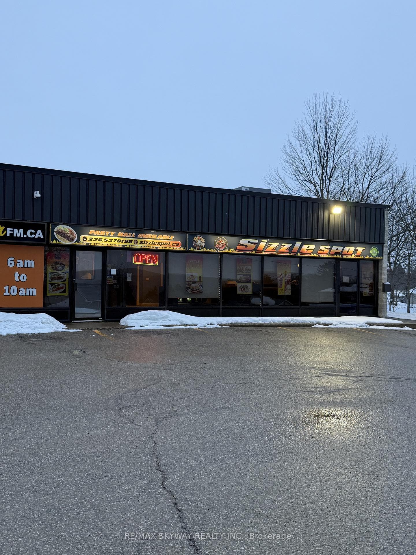 755 9th Ave E, Owen Sound, ON N4K 3E6 Avenue, Owen Sound, ON N4K 3E6 - Photo 1