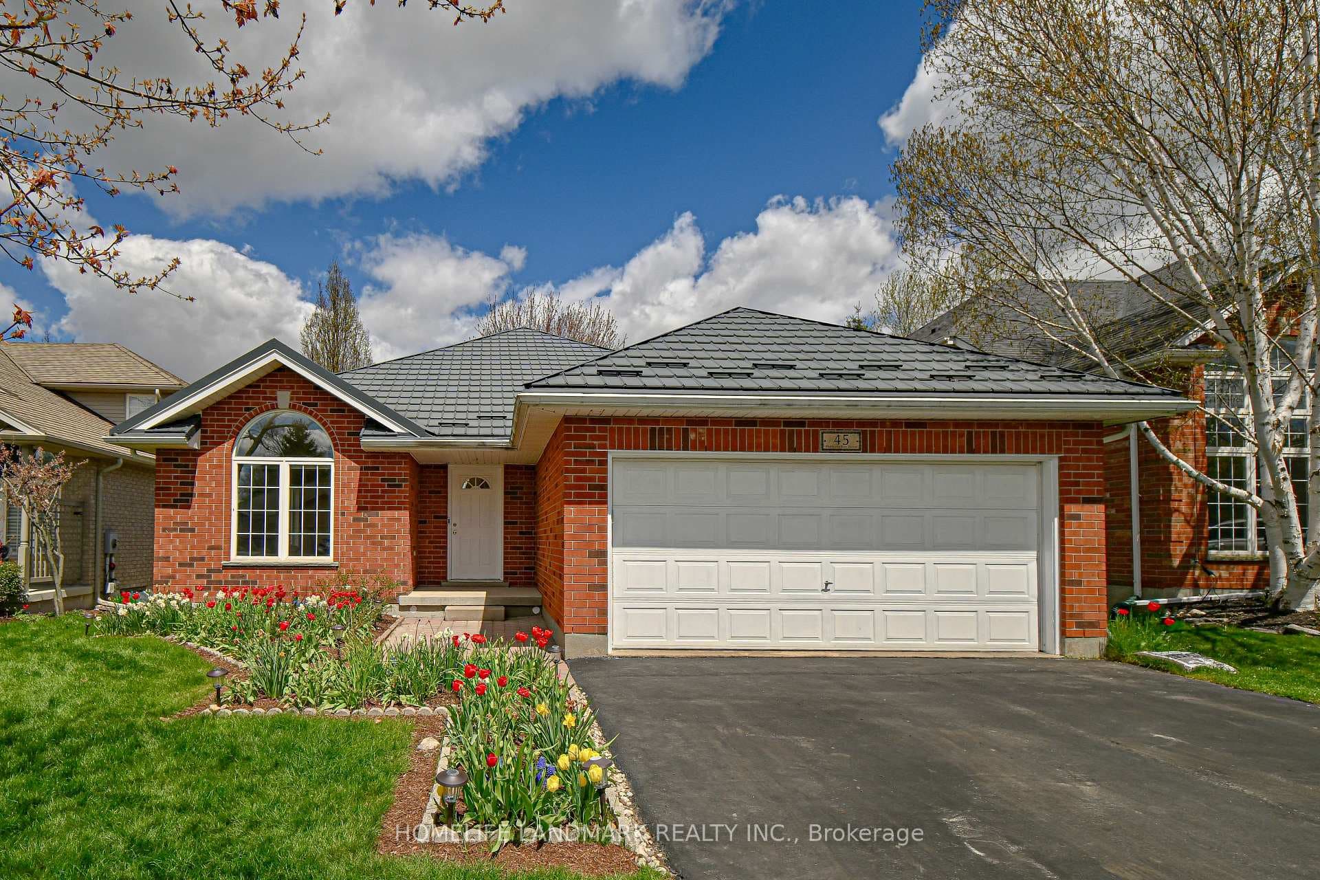 45 Pheasant Run Drive, Guelph, ON N1C 1E7 - Photo 1