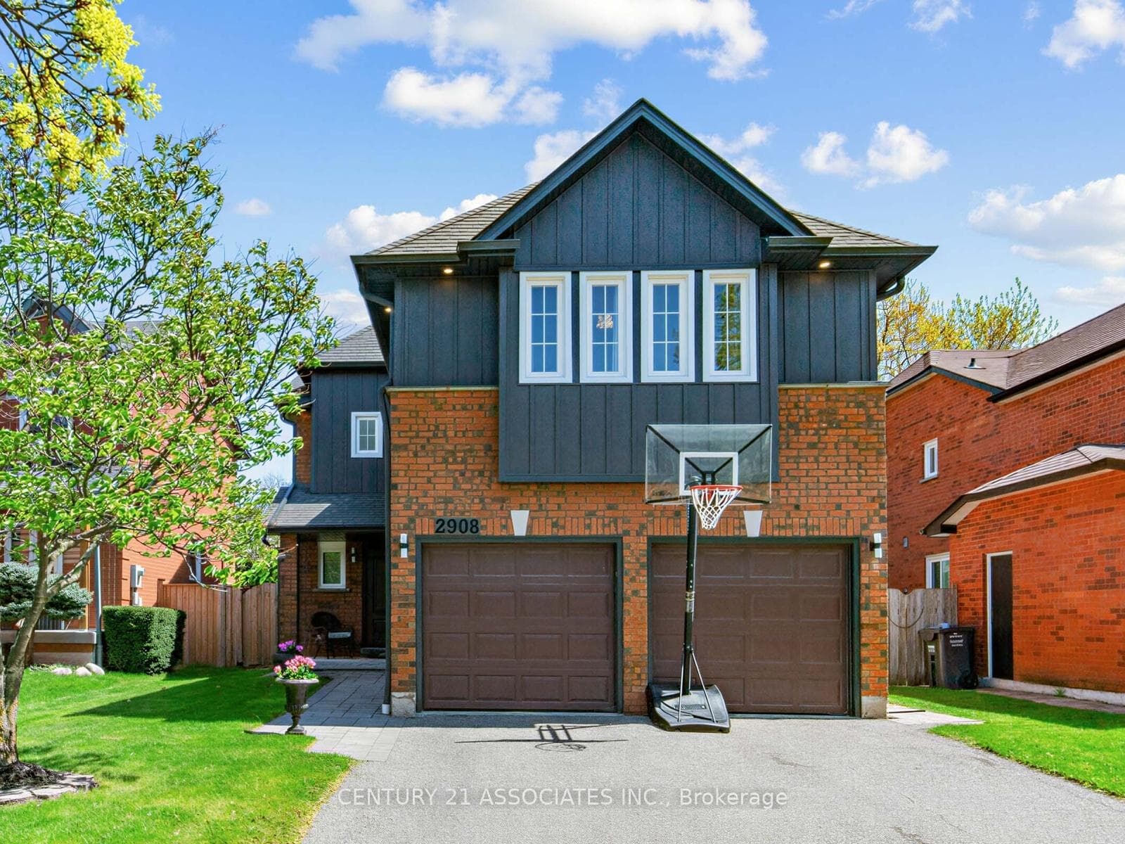 2908 Tradewind Drive, Mississauga, ON L5N 6L2 - Photo 1