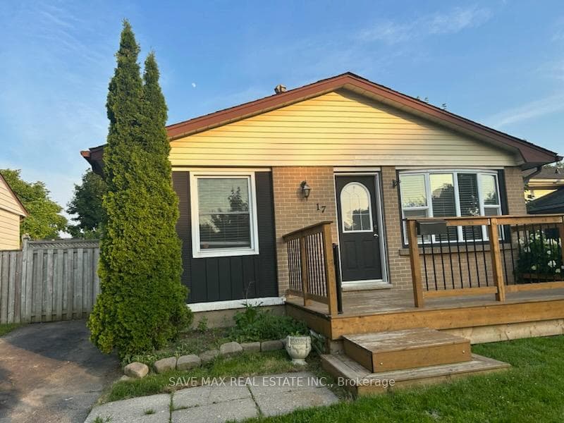 17 Villeneuve Crescent, London East