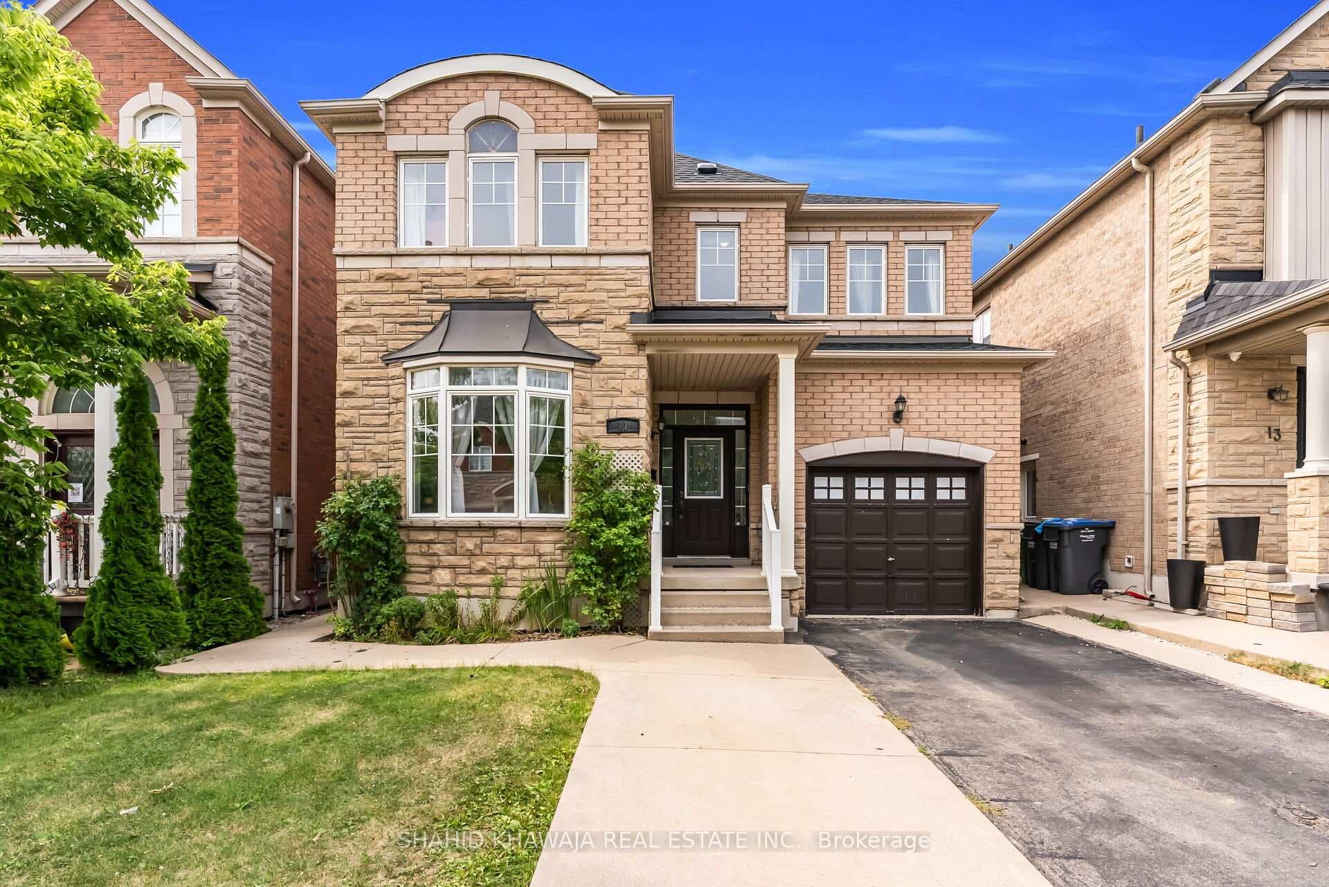 11 Maddybeth Crescent, Brampton, ON L6Y 5R7 - Photo 1
