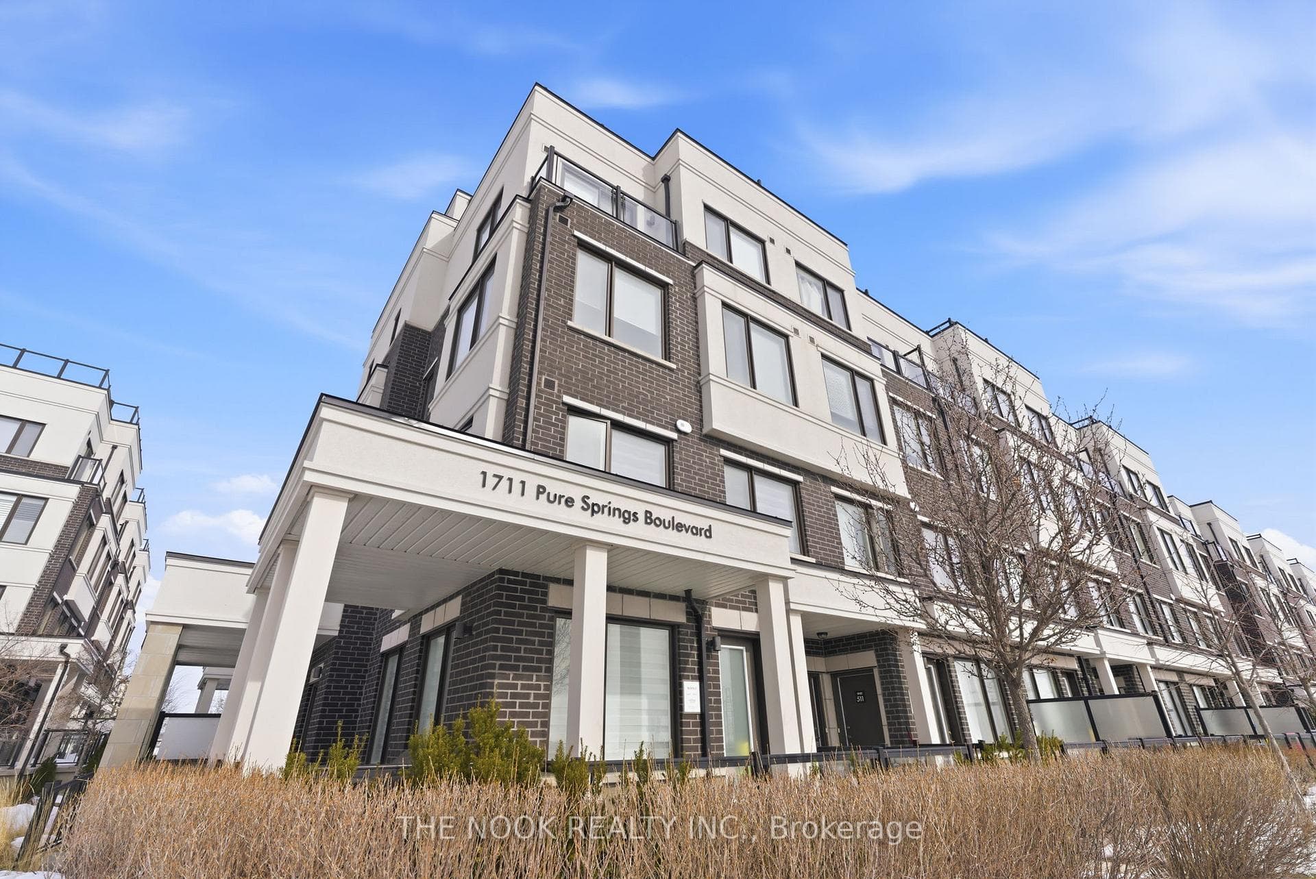1711 Pure Springs Boulevard Unit 524, Pickering, ON L1X 0E3 - Photo 1
