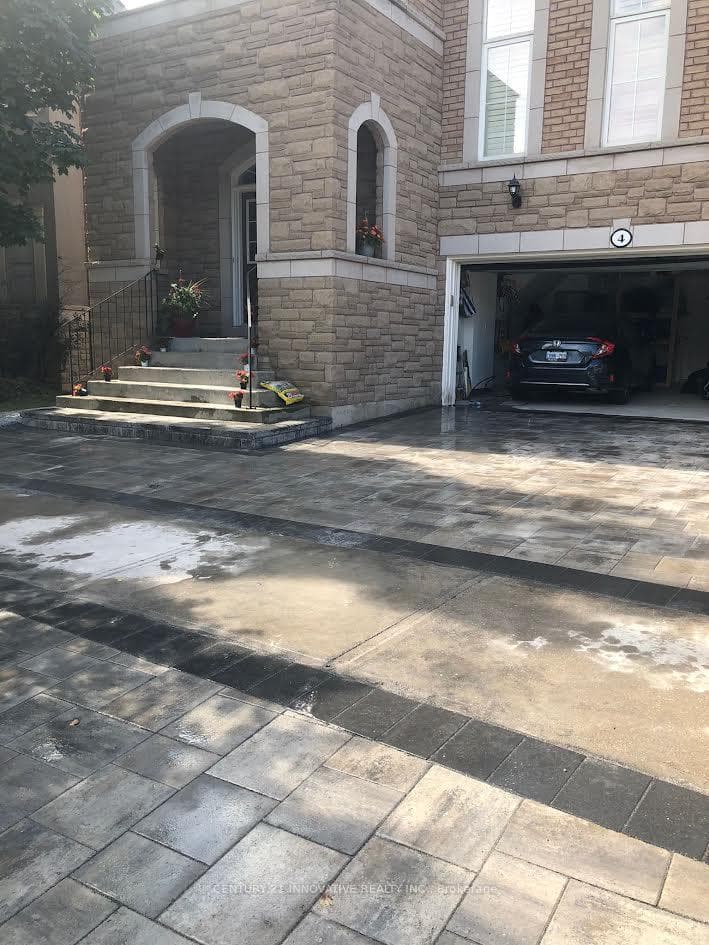 4 Whitbread Crescent Unit Basement, Ajax, ON L1Z 0E3 - Photo 1