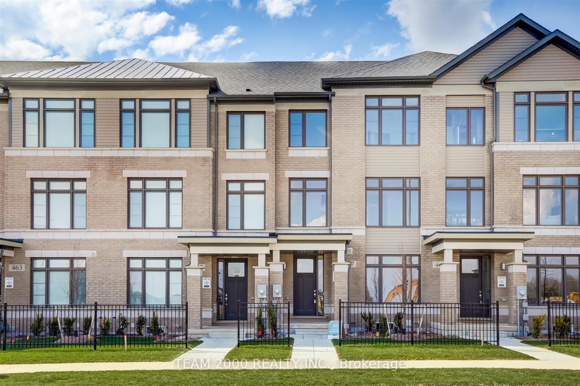 467 Provident Way, Hamilton, ON L0R 1W0 - Photo 1