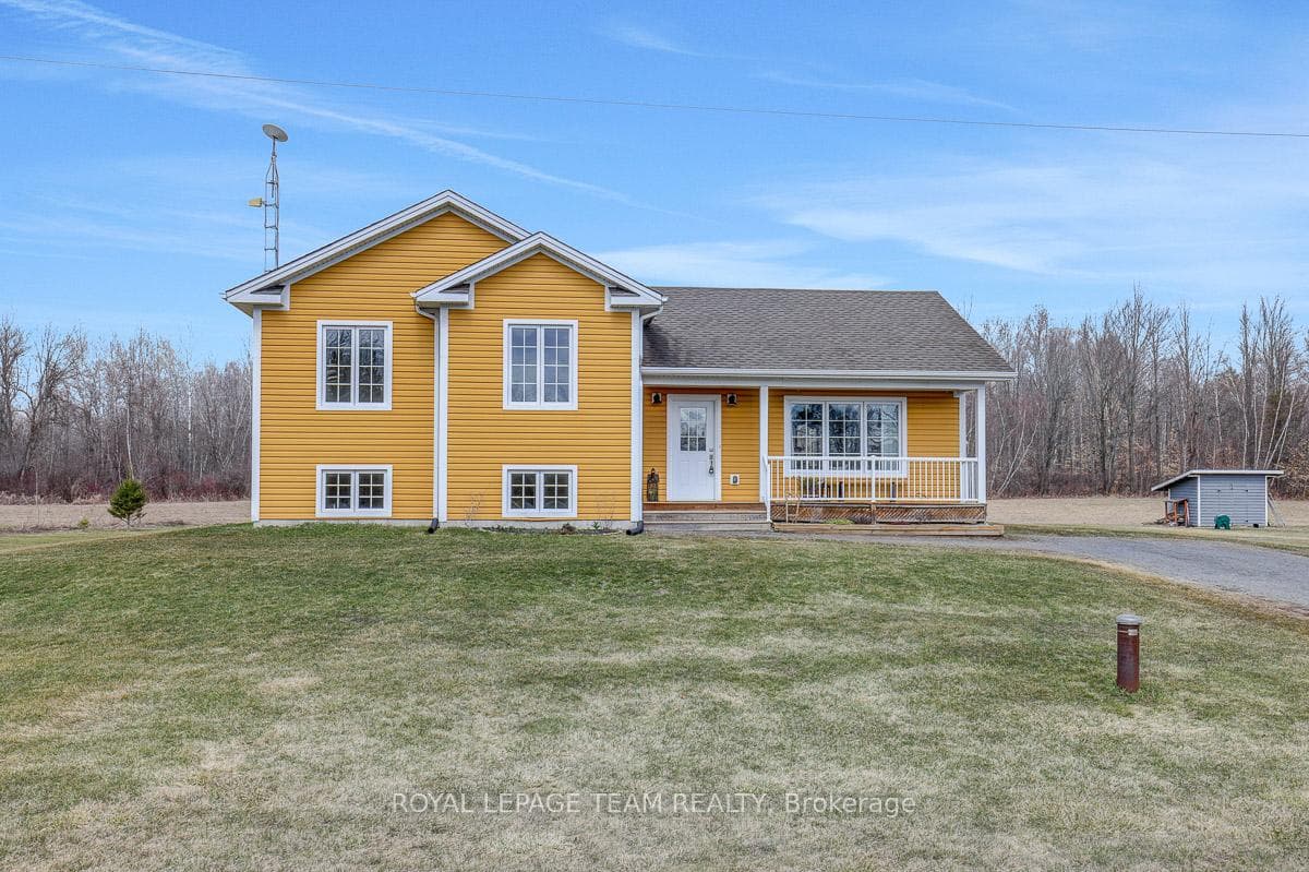 420 Hyndman Road, Edwardsburgh/Cardinal, ON K0E 1X0 - Photo 1