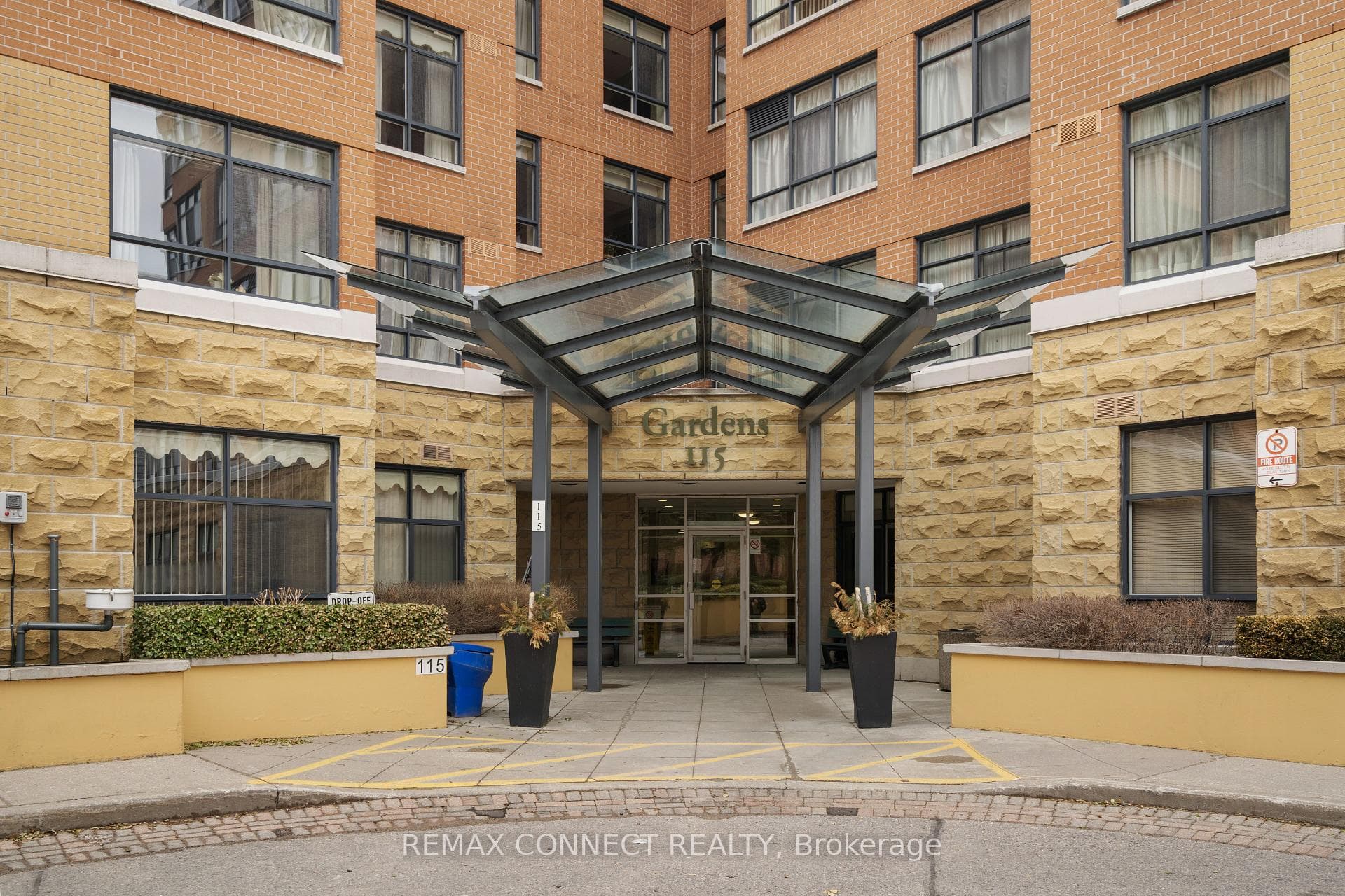 115 Bonis Avenue Unit 109, Scarborough Village / Eglinton East, ON M1T 3S4 - Photo 1