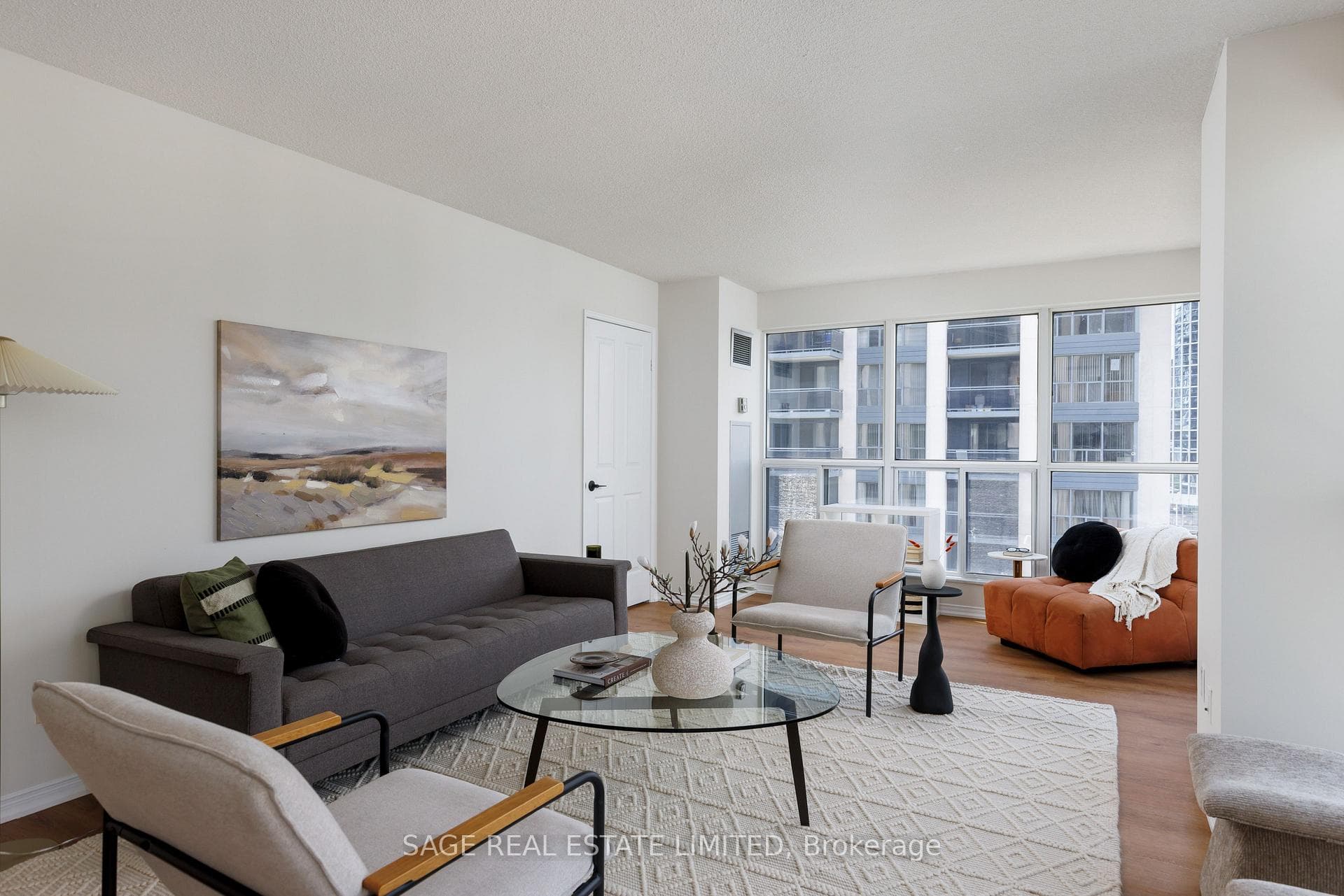 28 Hollywood Avenue Unit 811, Willowdale / Newtonbrook, ON M2N 6S4 - Photo 1