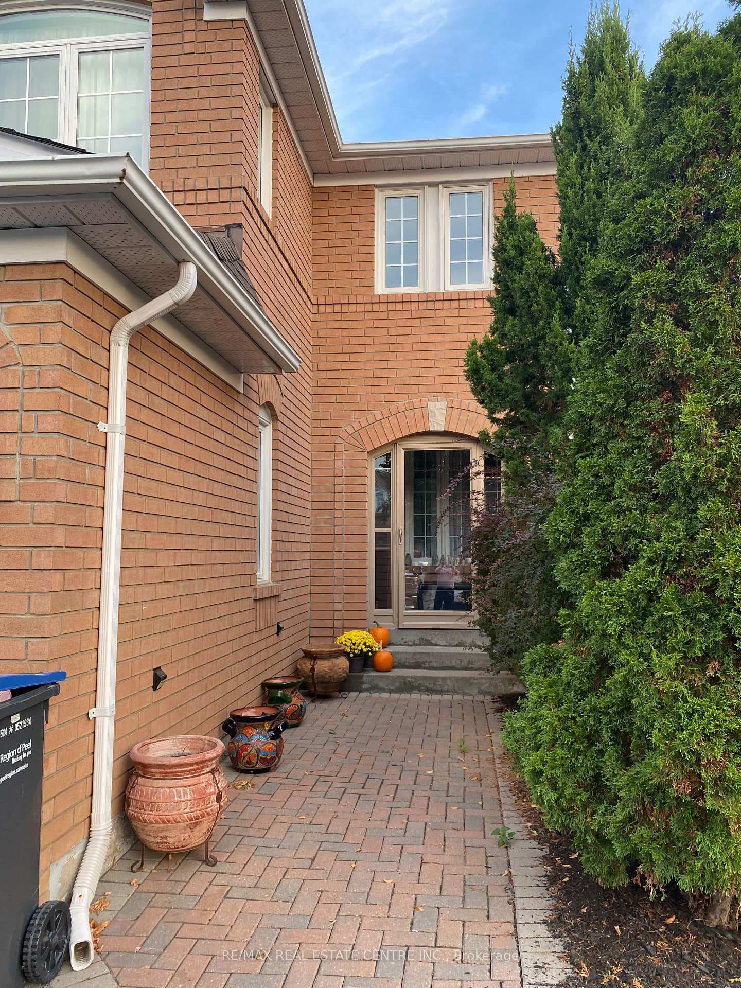 39 Fiddleneck Crescent, Brampton, ON L6R 1R3 - Photo 1