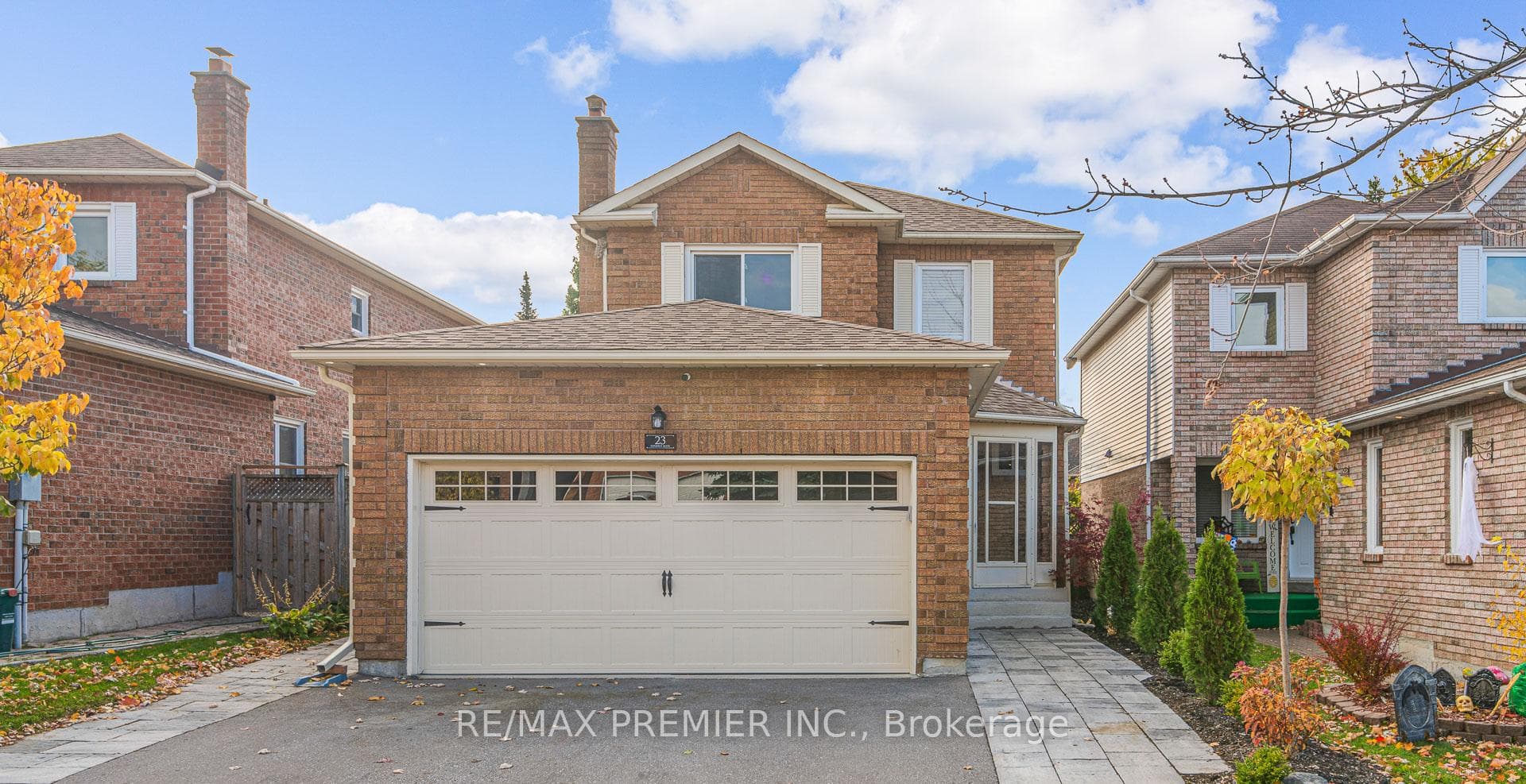 23 Sunbird Boulevard, Georgina, ON L4P 3R9 - Photo 1