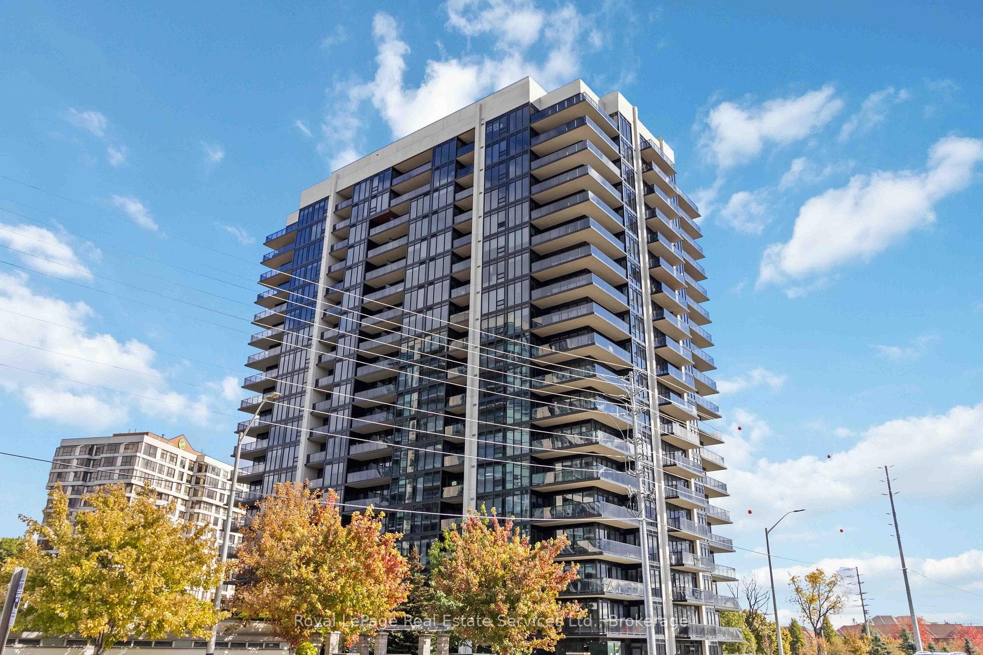 1035 Southdown Road Unit 601, Mississauga, ON L5J 0A2 - Photo 1