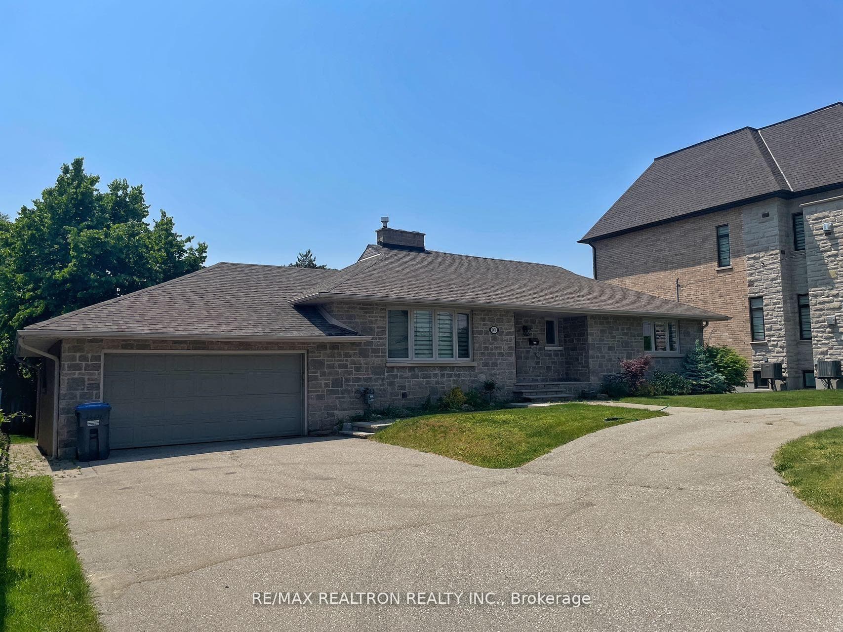 2476 Camilla Road, Mississauga, ON L5A 2K5 - Photo 1