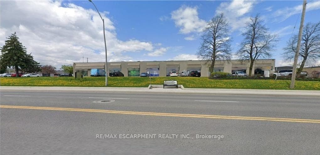 4391 Harvester Road Unit 8, Burlington, ON L7L 4X1 - Photo 1