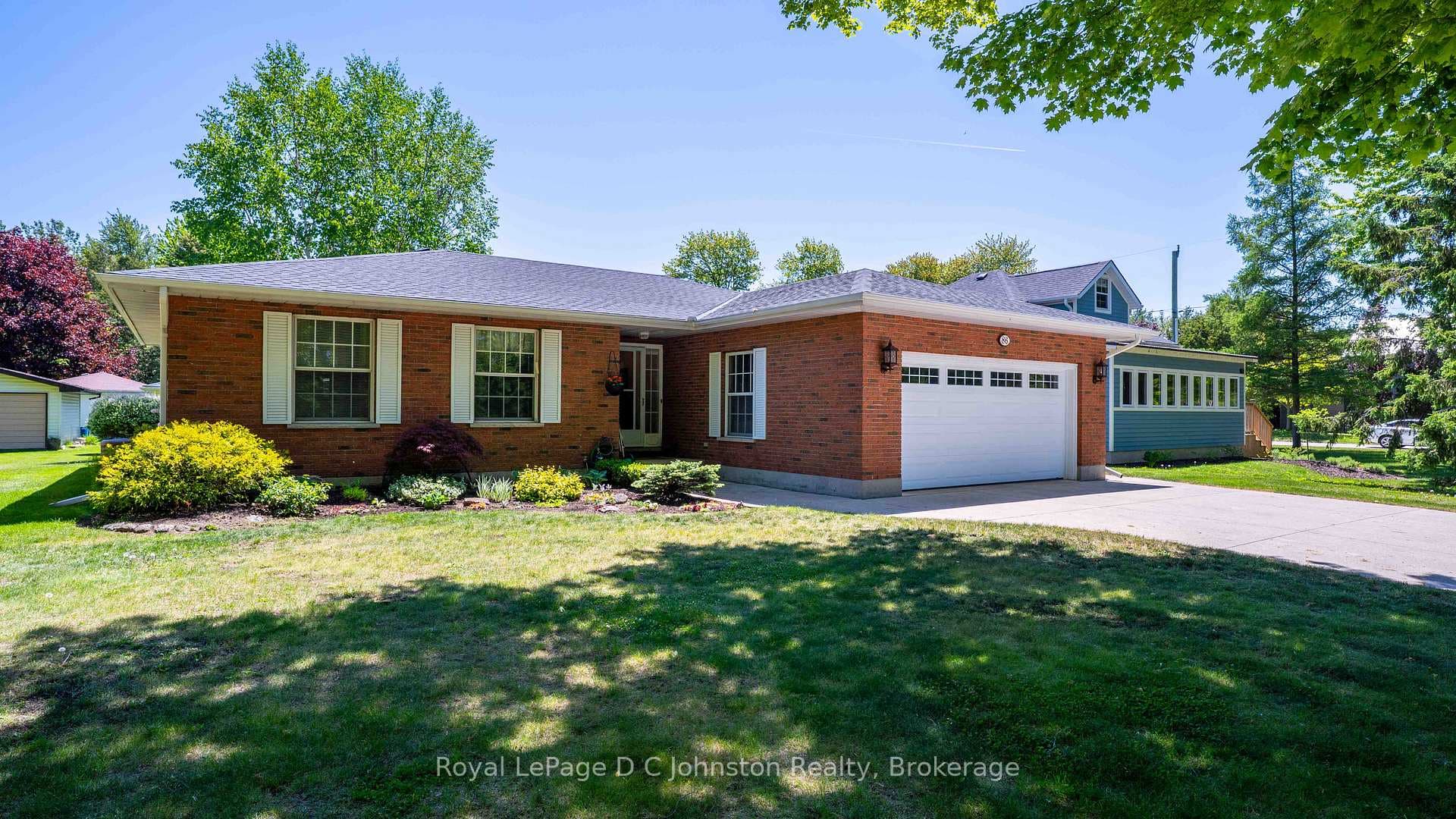 86 Breadalbane Street, Saugeen Shores, ON N0H 2L0 - Photo 1