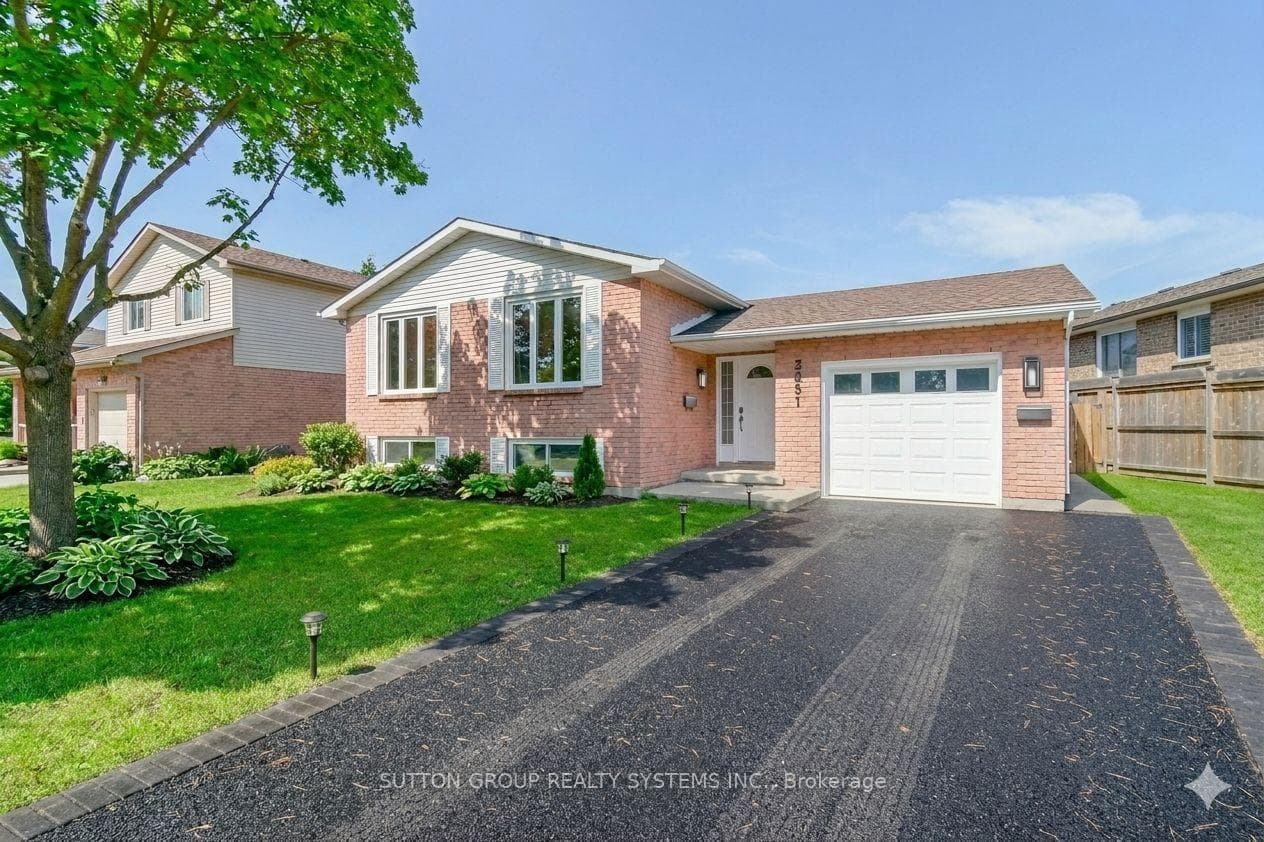 19 Lorraine Drive, Cambridge, ON N1R 6N9 - Photo 1