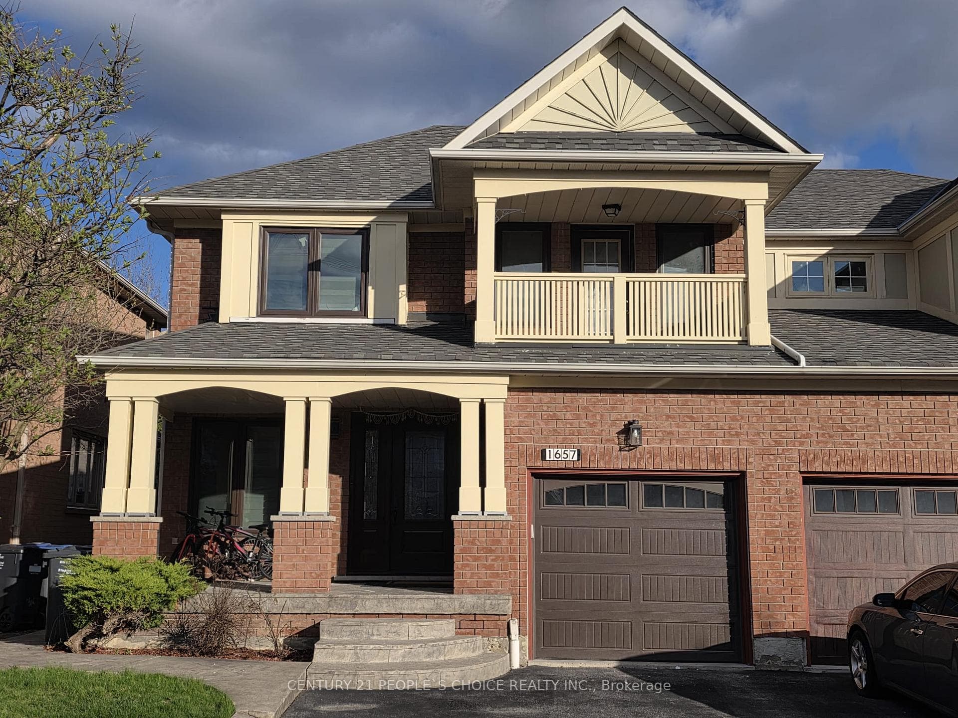 1657 Samuelson Circle, Mississauga, ON L5N 7Z8 - Photo 1