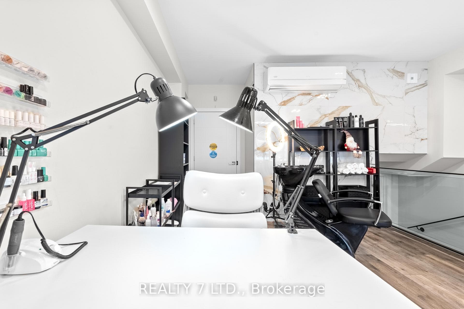 1010 Lagoon Street Unit 131, Mississauga, ON L5G 0B2 - Photo 1