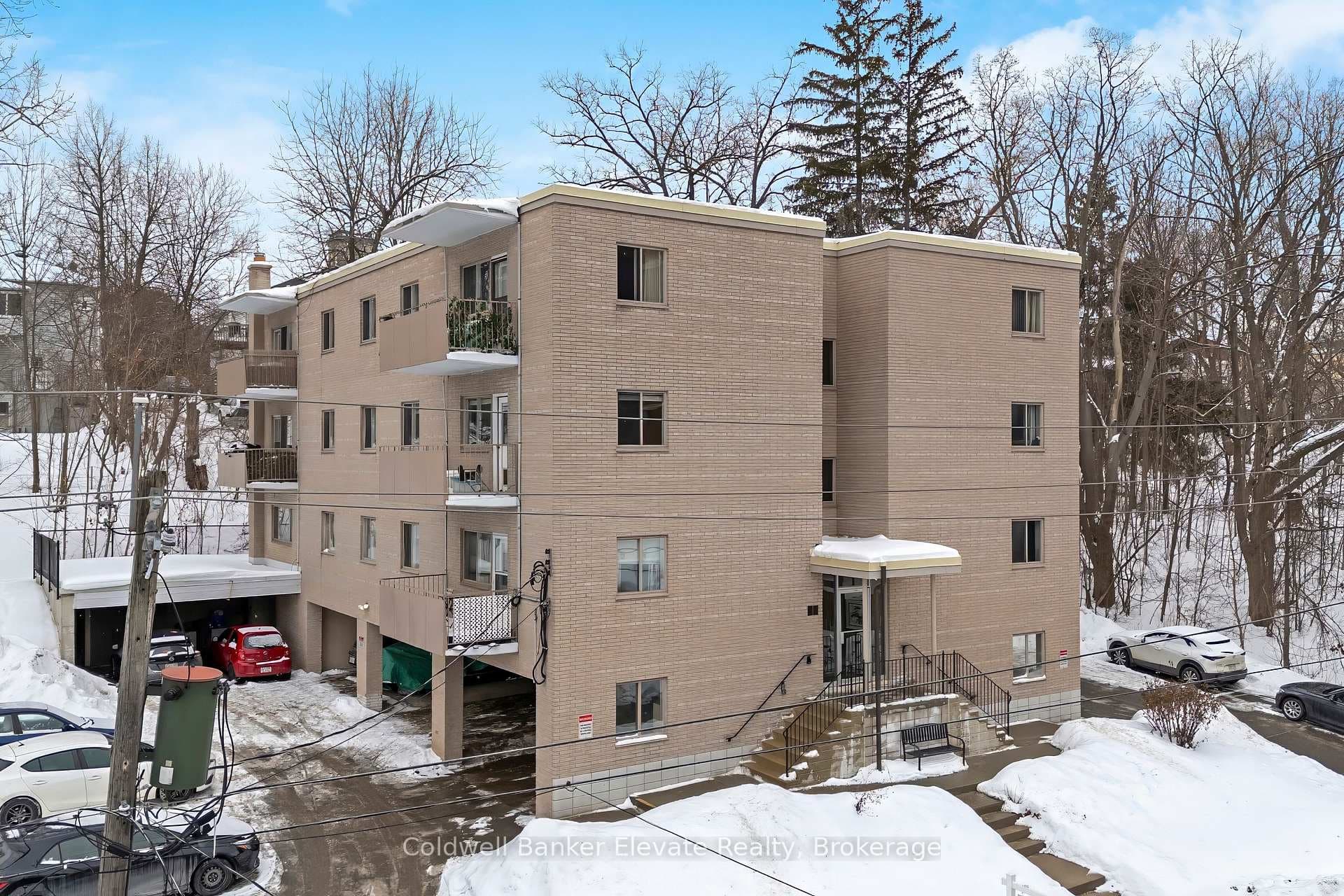 49 Park Avenue Unit 402, Halton Hills