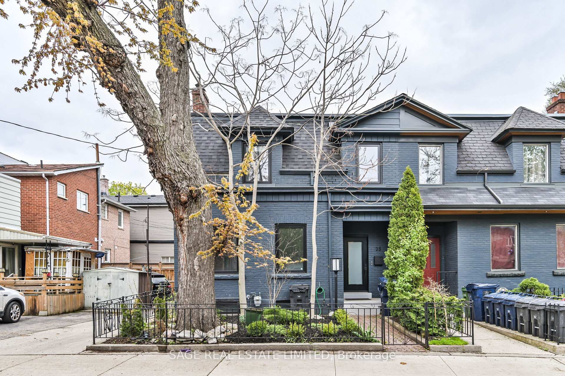 25 Palmerston Avenue Unit Main, Toronto C01